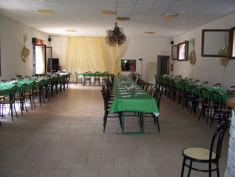  Image name: Estate187.jpg 
 width: 801 pixel 
 height: 602 pixel 
 Size: 359080 bytes 
 Click to enlarge 